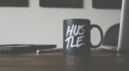 Top Innovative Side Hustle Ideas in 2025